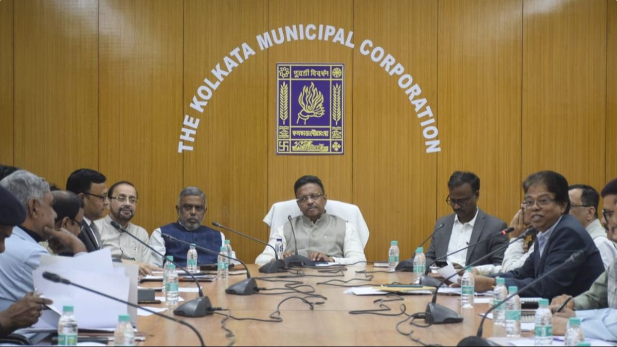 কোটি কোটি টাকার সম্পত্তি, গ্রেফতার কলকাতা পুরসভার ইঞ্জিনিয়ার, ফিরহাদ কী বললেন? 