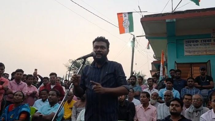 তৃণমূলের ব্লক সভাপতি শেখ হামিদ