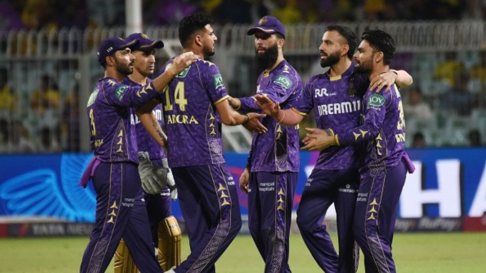 শক্তি বাড়াল KKR, দলে যোগ দিলেন দু' বারের বিশ্বকাপজয়ী শক্তি বাড়াল KKR, দলে যোগ দিলেন দু' বারের বিশ্বকাপজয়ী