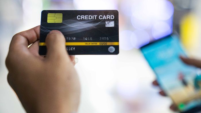 ক্রেডিট কার্ড পাওয়ার পর এই ভুলগুলি করবেন না, অন্যথায় CIBILস্কোর কমে যাবে