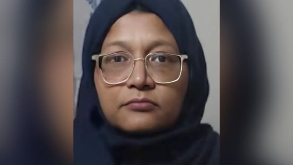 মসজিদের ঠিকানায় সিমকার্ড, ডাক্তারি ছেড়ে থাইল্যান্ড কেন গিয়েছিল জঙ্গি শাহিন? মসজিদের ঠিকানায় সিমকার্ড, ডাক্তারি ছেড়ে থাইল্যান্ড কেন গিয়েছিল জঙ্গি শাহিন?