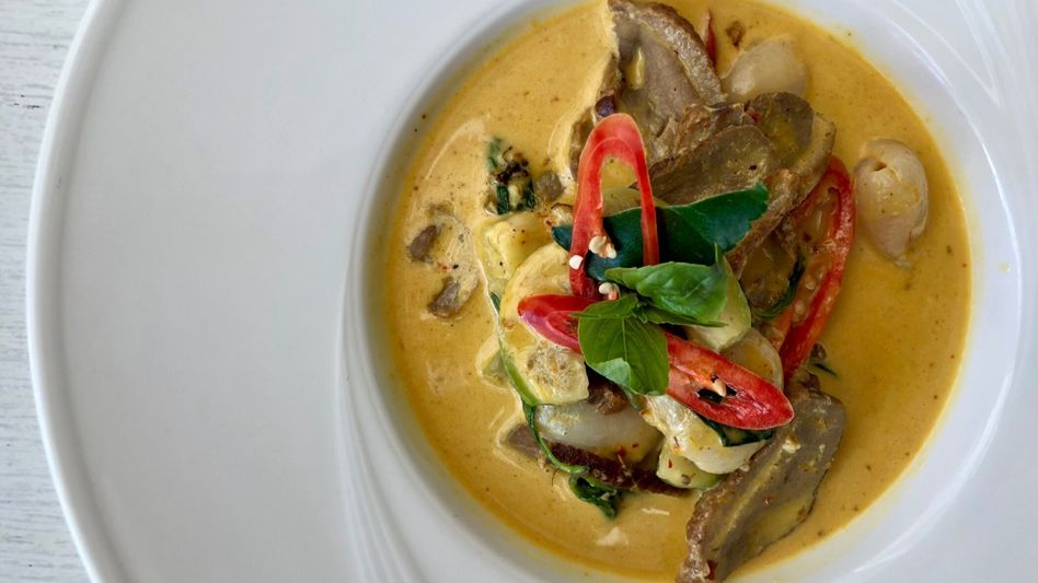 শীতে জমিয়ে দিন রেস্তোরাঁ স্টাইল চিকেন স্যুপে, ডিনারে দারুণ রেসিপি শীতে জমিয়ে দিন রেস্তোরাঁ স্টাইল চিকেন স্যুপে, ডিনারে দারুণ রেসিপি