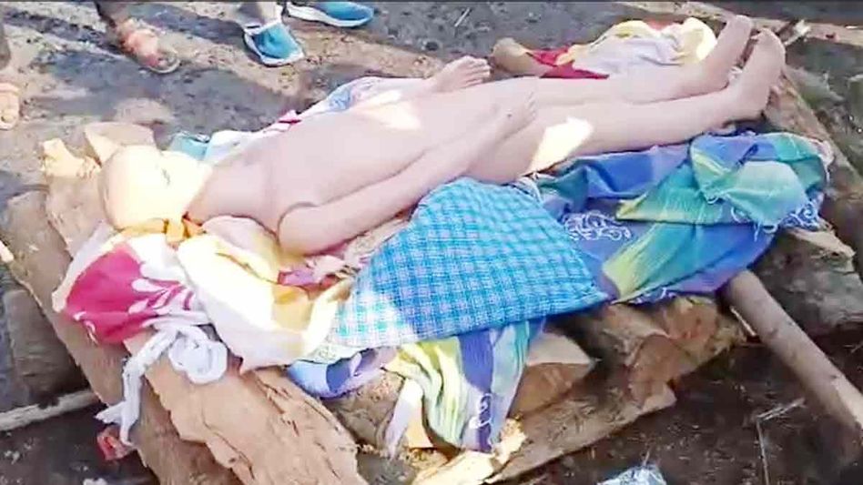 ব্রজঘাটে প্লাস্টিকের পুতুলকে ‘শব’ বানিয়ে দাহ, বিমা জালিয়াতি চক্র ফাঁস ব্রজঘাটে প্লাস্টিকের পুতুলকে ‘শব’ বানিয়ে দাহ, বিমা জালিয়াতি চক্র ফাঁস