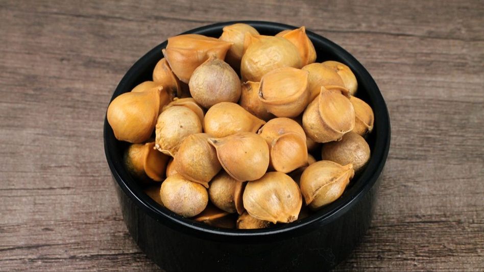 কোলেস্টেরল 'ভ্যানিশ' করে দেয় কাশ্মীরি রসুন, খাওয়ার নিয়মটা জানালেন বিশিষ্ট পুষ্টিবিদ কোলেস্টেরল 'ভ্যানিশ' করে দেয় কাশ্মীরি রসুন, খাওয়ার নিয়মটা জানালেন বিশিষ্ট পুষ্টিবিদ