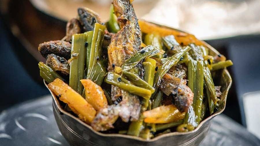 শীত ছাড়া পাবেন না, বানিয়ে ফেলুন জমজমাট পিঁয়াজকলি-মৌরলা