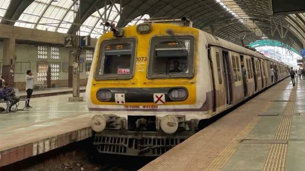 সপ্তাহান্তে বাতিল বনগাঁ রুটের বহু লোকাল ট্রেন, ক্লিক করে দেখুন লিস্ট