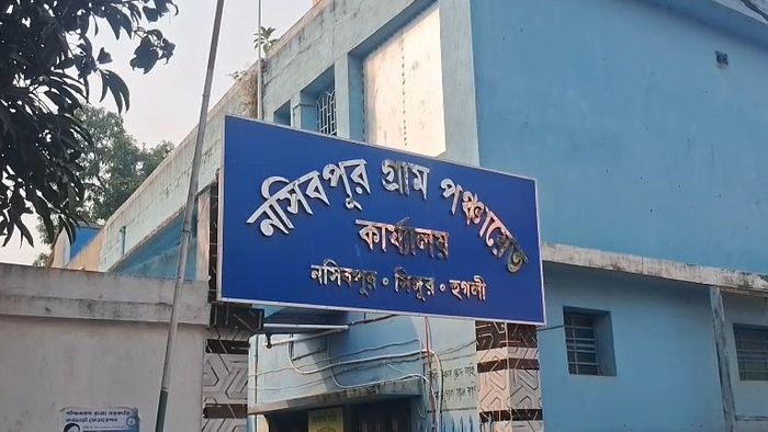 সিঙ্গুরের পঞ্চায়েত সালিশি সভা ঘিরে শোরগোল
