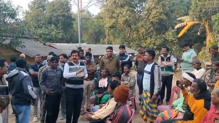 'ফর্ম ভরব না', বাঁকুড়ার দুই আদিবাসী গ্রামে SIR নিয়ে আপত্তি