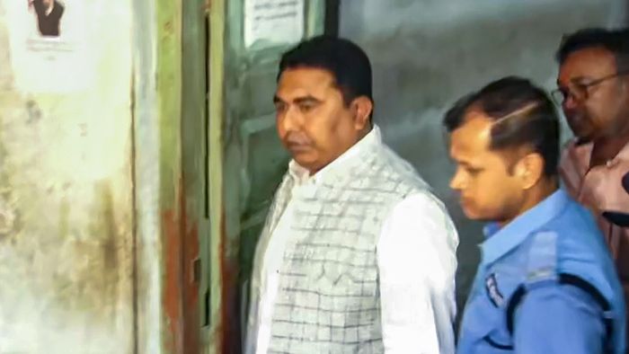 ইডি হেফাজতে বিস্ফোরক শেখ শাহজাহান