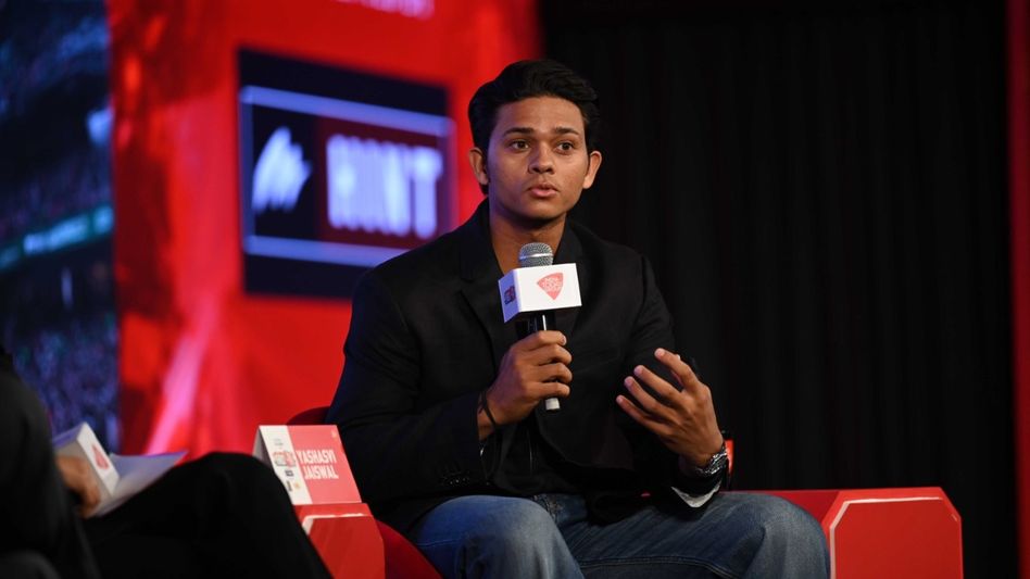 'আমার ছোটবেলার স্বপ্ন...' ODI-তে প্রথম সেঞ্চুরি নিয়ে কী বললেন যশস্বী? 'আমার ছোটবেলার স্বপ্ন...' ODI-তে প্রথম সেঞ্চুরি নিয়ে কী বললেন যশস্বী?