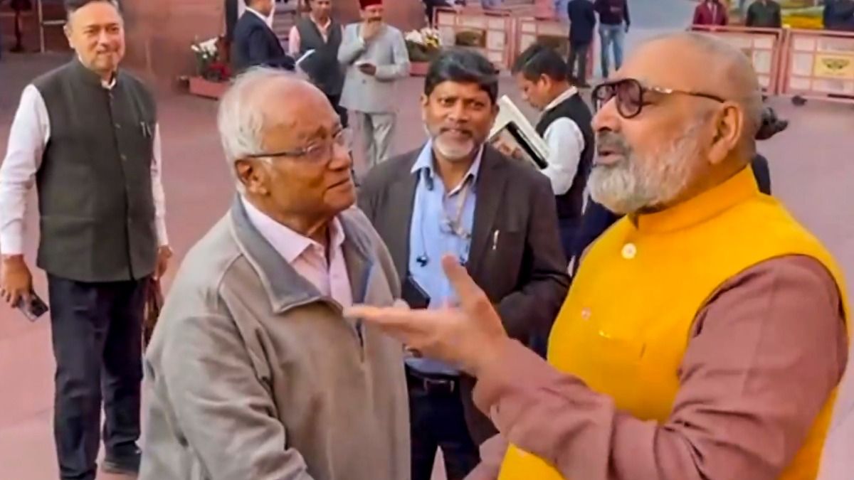 'দাদা, চুরিও প্রকাশ্যে করেন, সিগারেটও...' সৌগতর ধূমপান দেখে গিরিরাজ কী বললেন? VIDEO VIRAL