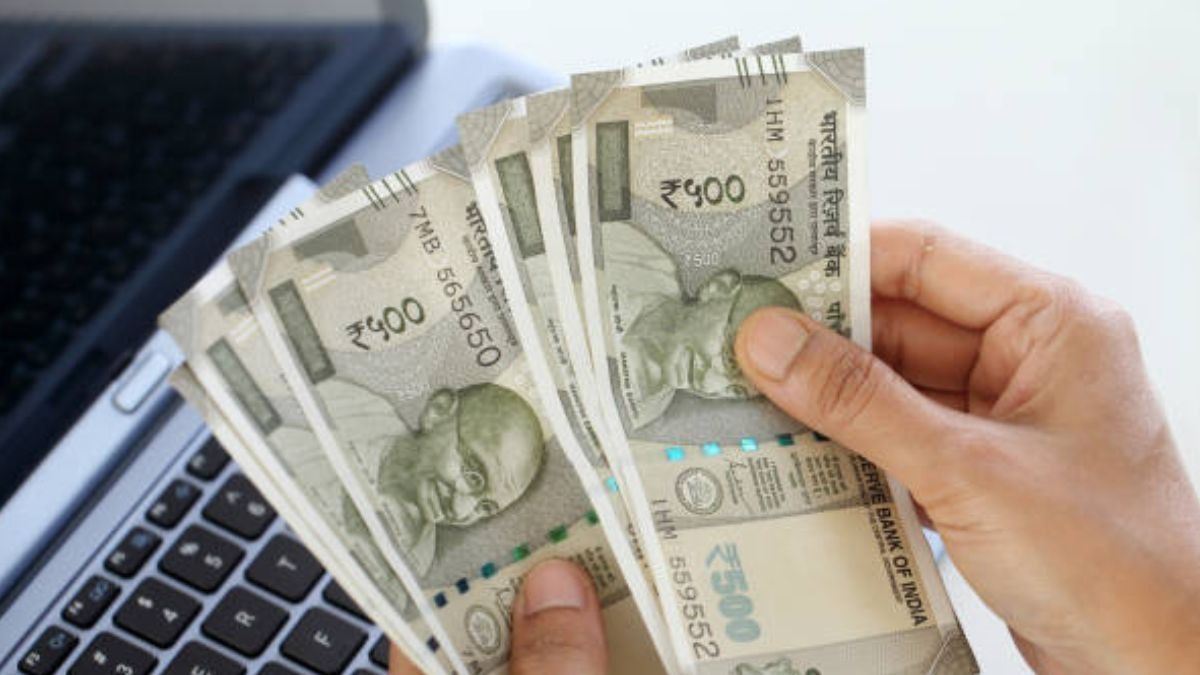 পয়লা জানুয়ারিই অষ্টম বেতন কমিশনের টাকা? লেটেস্ট আপডেটে যা জানা গেল