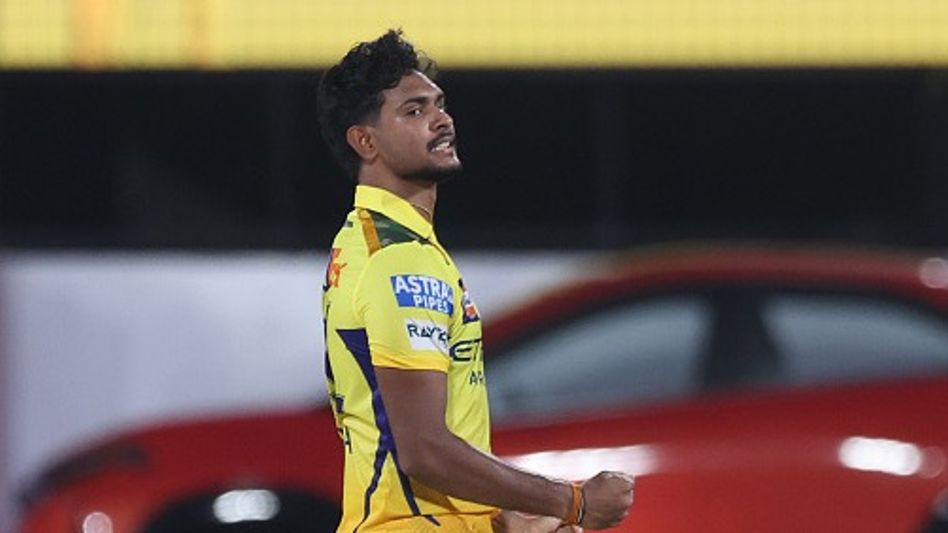 গ্রিনকে ২৫ কোটি ২০ লক্ষ টাকায় কিনল KKR, দলে ফিন অ্যালেন-পাথিরানাও গ্রিনকে ২৫ কোটি ২০ লক্ষ টাকায় কিনল KKR, দলে ফিন অ্যালেন-পাথিরানাও