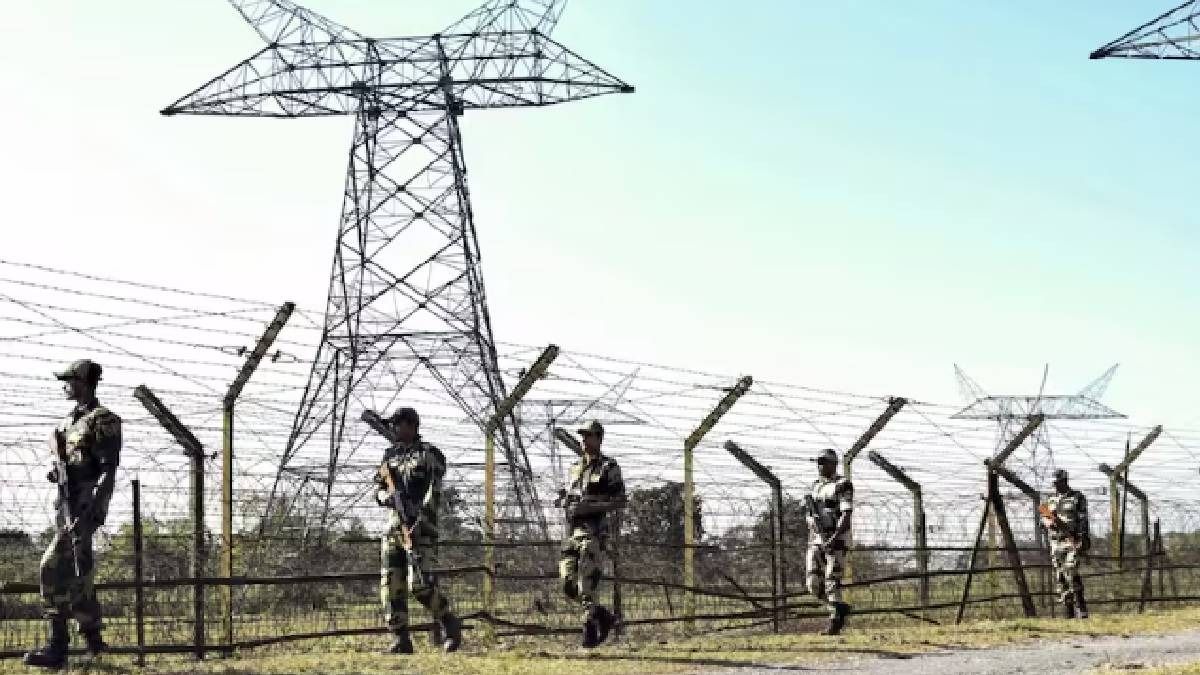 কেউ কাঁটাতার টপকাচ্ছে না তো? বাংলাদেশ সীমান্ত নিয়ে একাধিক নির্দেশিকা জারি করল অসম