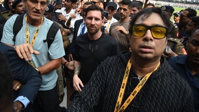 গতকাল শতদ্রু দত্ত।