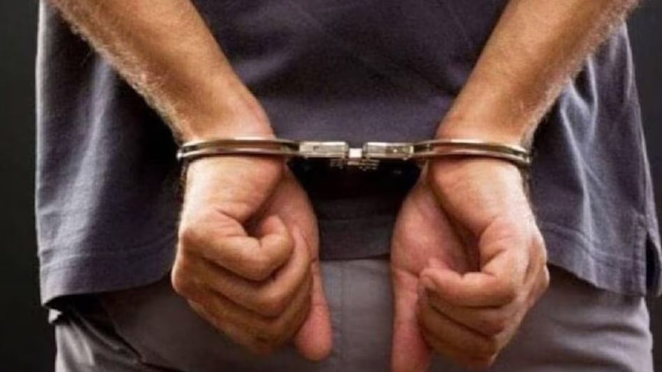 রেলে চাকরি দেওয়ার নামে লক্ষ লক্ষ টাকার প্রতারণা, গ্রেপ্তার যুবক রেলে চাকরি দেওয়ার নামে লক্ষ লক্ষ টাকার প্রতারণা, গ্রেপ্তার যুবক