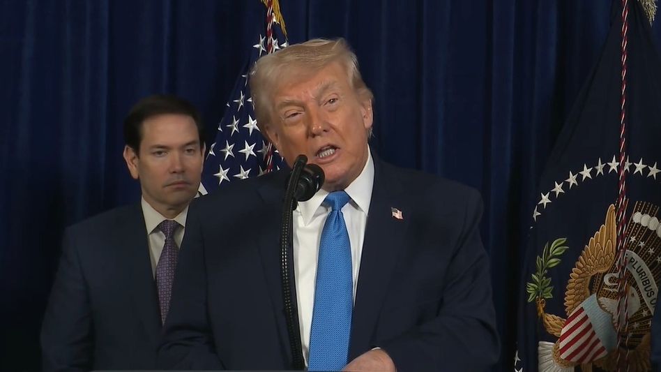 ভেনেজুয়েলায় কীভাবে সার্জিক্যাল স্ট্রাইক? জানালেন প্রেসিডেন্ট ট্রাম্প ভেনেজুয়েলায় কীভাবে সার্জিক্যাল স্ট্রাইক? জানালেন প্রেসিডেন্ট ট্রাম্প