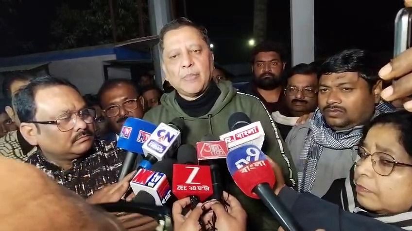 মালদায় শুভেন্দুর সভার পরে উত্তেজনা, চাঁচলে তৃণমূলের বিক্ষোভ