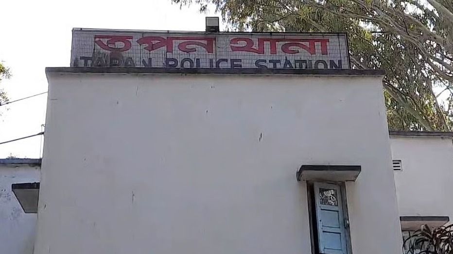 জীবিত বৃদ্ধাকে মৃত দেখিয়ে সম্পত্তি হাতানোর অভিযোগে দক্ষিণ দিনাজপুরে চাঞ্চল্য