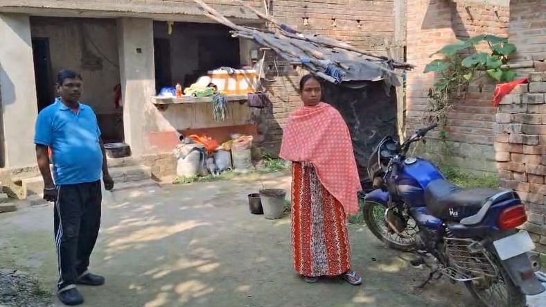 বিজেপির বিএলএ ২-এর বাড়িতে আগুন লাগানোর চেষ্টা