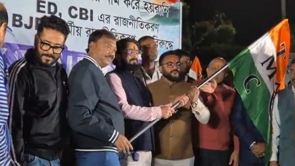 পদ্ম ছেড়ে ঘাসফুলে ৩০০ বিজেপি নেতা-কর্মী, SIR-এর কারণে সুবিধা হয়েছে দাবি রাজের