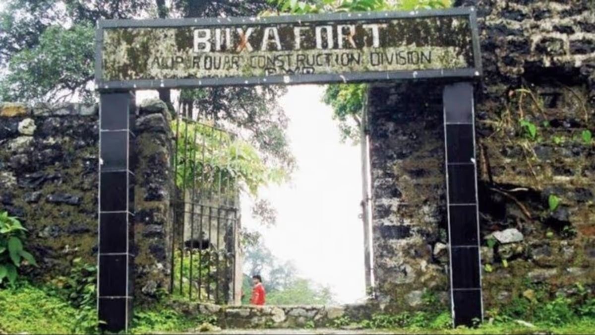 দার্জিলিংকে কড়া টক্কর দিচ্ছে উত্তরের আরও এক পাহাড়, পর্যটকের ঢল