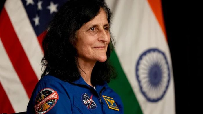 নাসা থেকে অবসর নিলেন ভারতীয় বংশোদ্ভূত নভশ্চর সুনীতা উইলিয়ামস