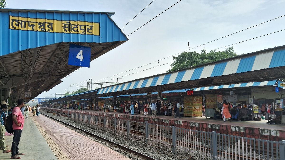 ২৮ জানুয়ারি খুলছে সোদপুর রেল ওভারব্রিজ, মেরামতির জন্য ২৭ পর্যন্ত বন্ধ যান চলাচল 