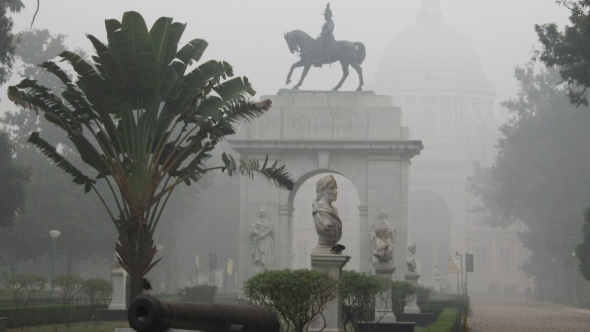 দক্ষিণবঙ্গে তাপমাত্রা নামল ১০-এর নীচে, কোন কোন জেলায় দাপট কুয়াশার?