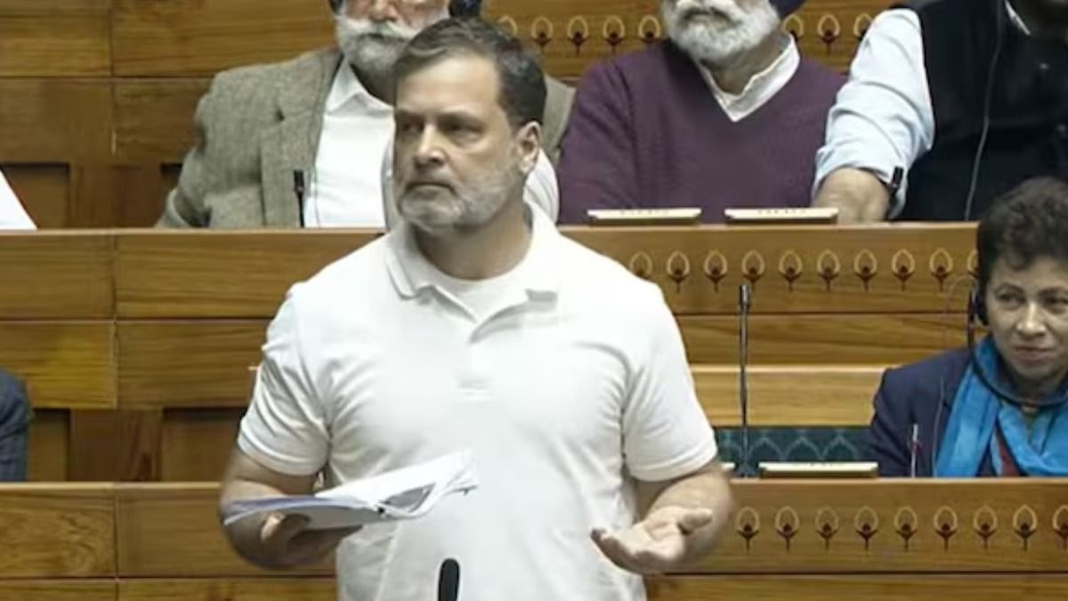 চিন ইস্যুতে একটি ইন্টারভিউ প্রসঙ্গ তুলতেই গর্জে উঠলেন রাজনাথ, কী বলতে চাইছিলেন রাহুল?