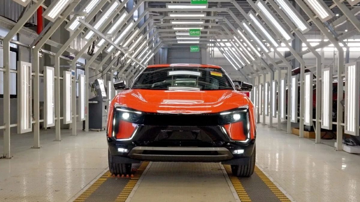 দুর্ধষ লুক-ফিচারের Gen Z গাড়ি, সেই সঙ্গে অঢেল চাকরি; মাহিন্দ্রার সুপার প্লান্ট শীঘ্রই 