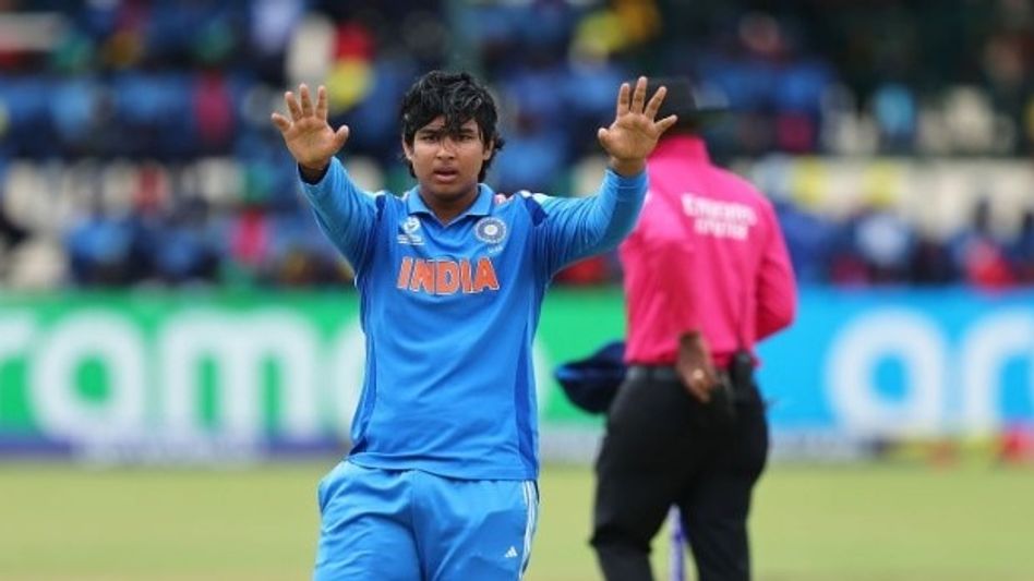 নির্বাচকরা চাইলেও এখনই সিনিয়র দলে খেলতে পারবেন না বৈভব, জানুন ICC-র নিয়ম নির্বাচকরা চাইলেও এখনই সিনিয়র দলে খেলতে পারবেন না বৈভব, জানুন ICC-র নিয়ম