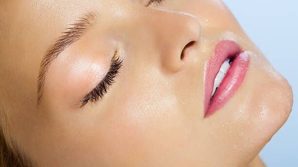 প্রাকৃতিক সৌন্দর্য পাওয়ার উপায়