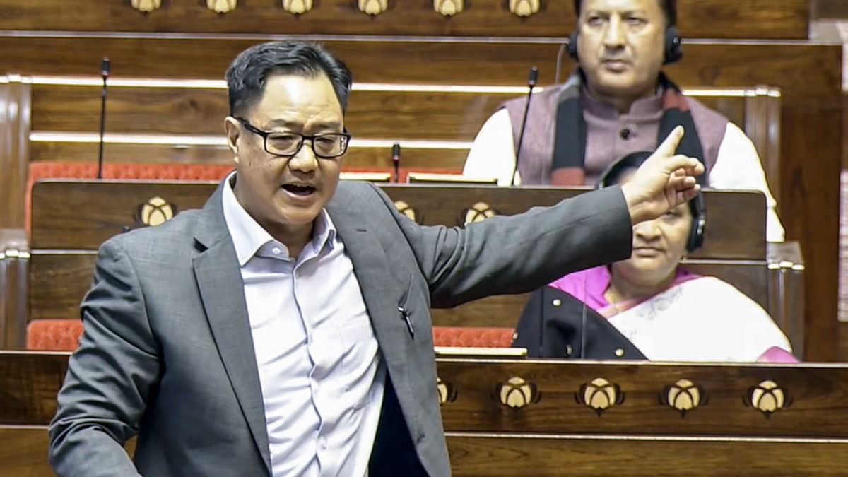 কংগ্রেসের বিরুদ্ধে বিস্ফোরক কিরেন 