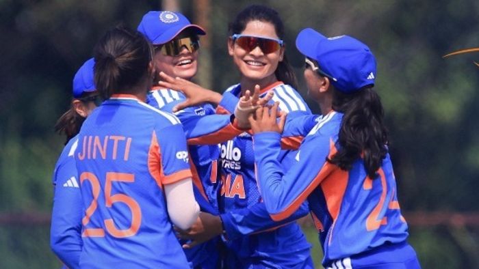 ভারত একজন মহিলা দলের খেলোয়াড়