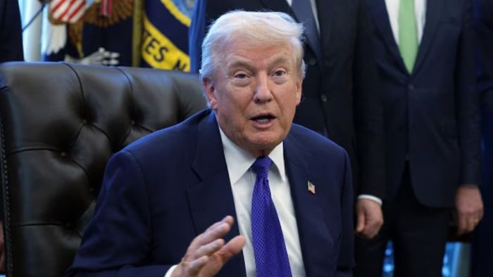 এপস্টিন ফাইল নিয়ে সরাসরি জবাব দিলেন ডোনাল্ড ট্রাম্প