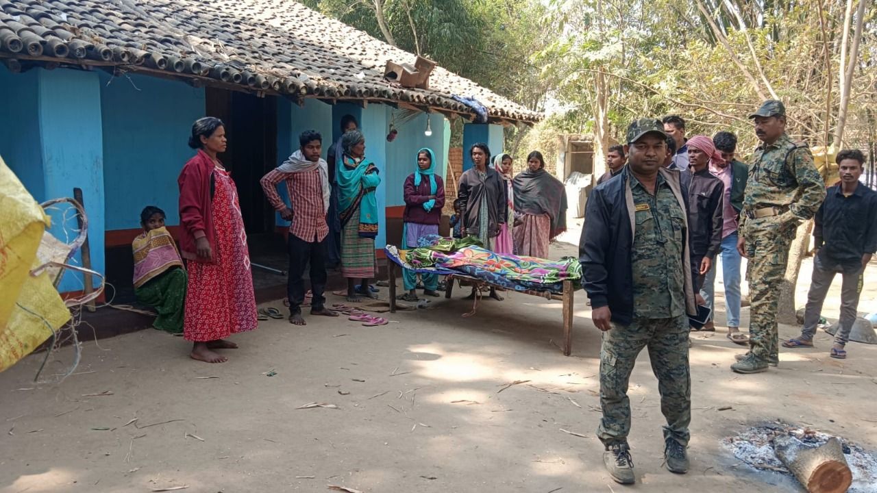 ডাইনি অপবাদে ২ মাসের শিশু সহ মহিলাকে পুড়িয়ে খুন, চাইবাসায় চাঞ্চল্যকর ঘটনা