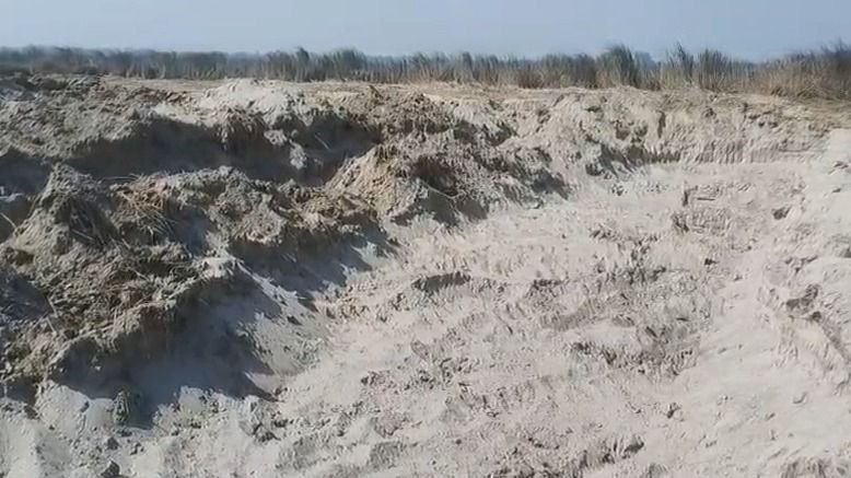 মালদায় নদীতে বালি পাচারে অভিযুক্ত তৃণমূল বিধায়ক ও জেলা সভাপতির ছেলে