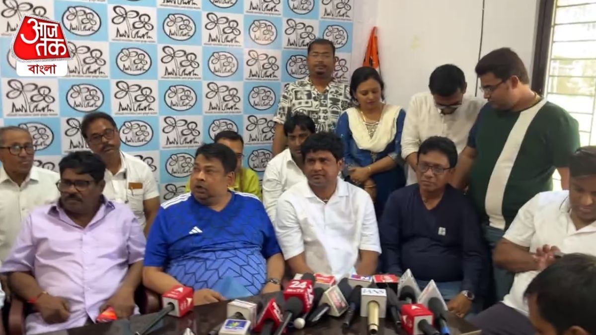 BJP ছেড়ে তৃণমূলে 'ঘরওয়াপসি' প্রাক্তন ফুটবলার দীপেন্দুর, ভোটের মুখে বসিরহাটে বড় বদল