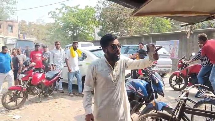 তৃণমূলের গোষ্ঠীদ্বন্দ্ব