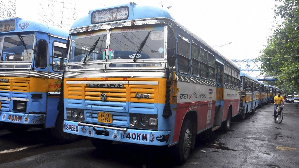 কলকাতা বাস (ফাইল ছবি) 