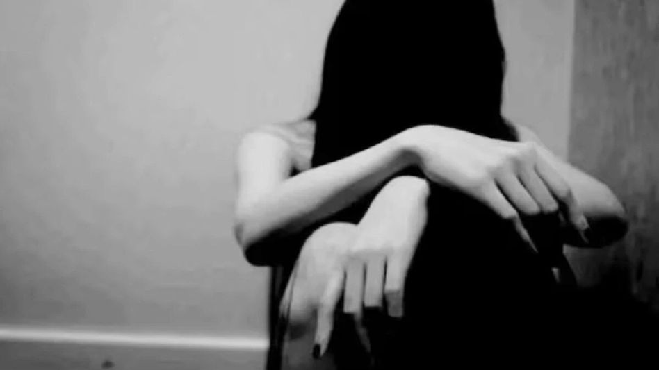 মাধ্যমিক পরীক্ষা চলাকালীন সন্তানের জন্ম দিল নাবালিকা, চাঞ্চল্যকর ঘটনা মাধ্যমিক পরীক্ষা চলাকালীন সন্তানের জন্ম দিল নাবালিকা, চাঞ্চল্যকর ঘটনা