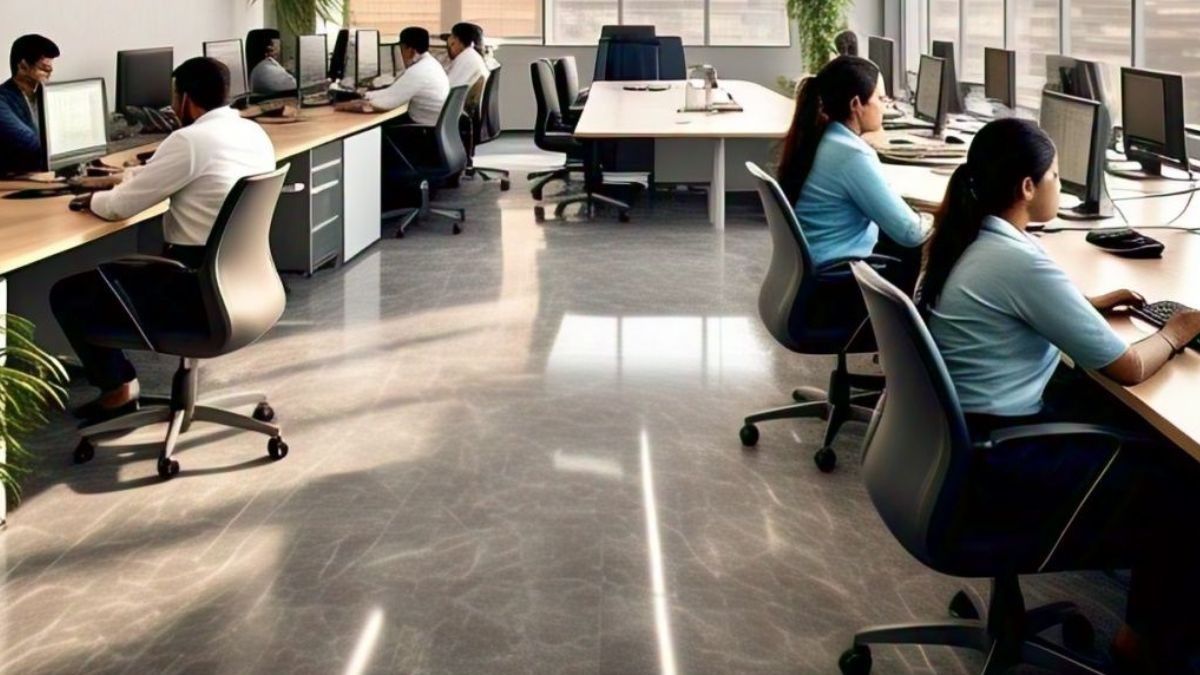 সেন্ট্রাল ব্যাঙ্কে লাখ টাকার চাকরি, ৪৫ বছর বয়সীদেরও সুযোগ; আবেদনের শেষ তারিখ কবে?