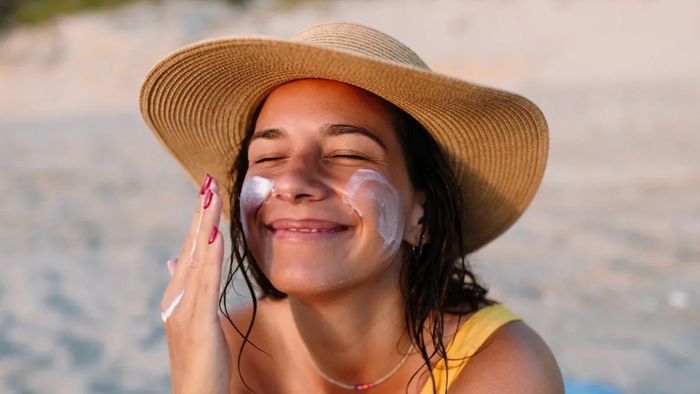 বাড়িতে তৈরি করুন সানস্ক্রিন