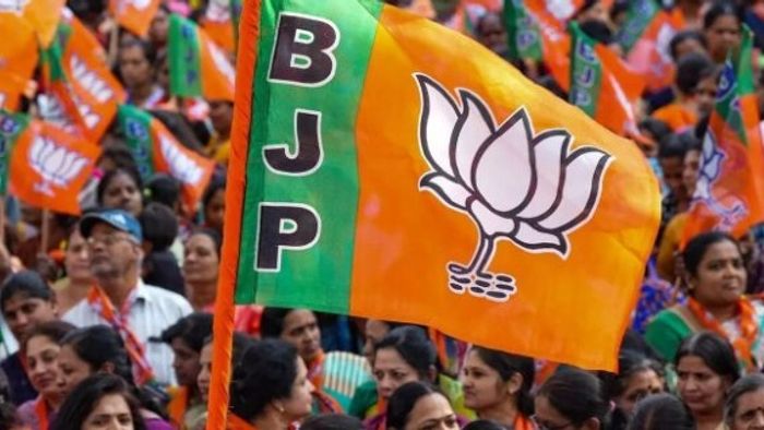 উত্তরের ভোটবাক্স গুছোতে ব্রিগেডই পাখির চোখ বিজেপির, কলকাতা পৌঁছতে ১০টি স্পেশাল ট্রেন