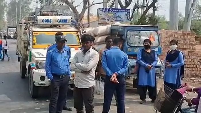 Malda Road Blocket Extortion Civic Volunteer: চাষির পথ আটকে ‘তোলাবাজি’ সিভিকদের, রণক্ষেত্র হবিবপুর