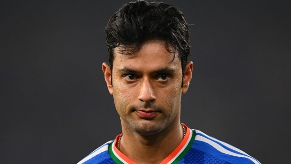 জীবনে জুনিয়ার লেভেলে ক্রিকেট খেলেননি, বেলাগাম খেয়ে মোটা হয়ে গিয়েছিলেন জীবনে জুনিয়ার লেভেলে ক্রিকেট খেলেননি, বেলাগাম খেয়ে মোটা হয়ে গিয়েছিলেন