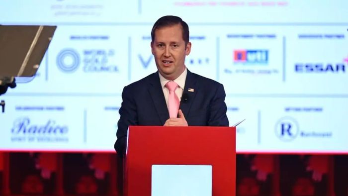 বিষয়টি নিয়ে গুরুত্বপূর্ণ মন্তব্য করলেন ভারতে নিযুক্ত মার্কিন রাষ্ট্রদূত সের্জিও গোর(Sergio Gor)।