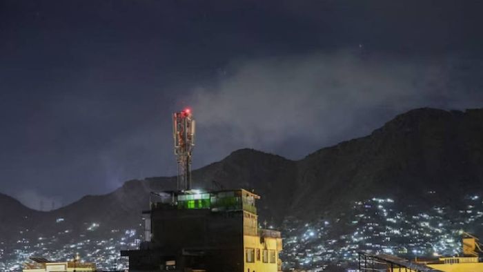 পাকিস্তানে ভয়াবহ এয়ারস্ট্রাইক