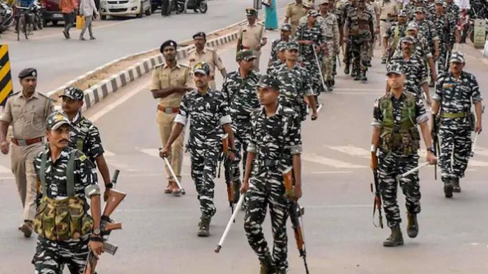 কেন্দ্রীয় বাহিনী মোতায়েন